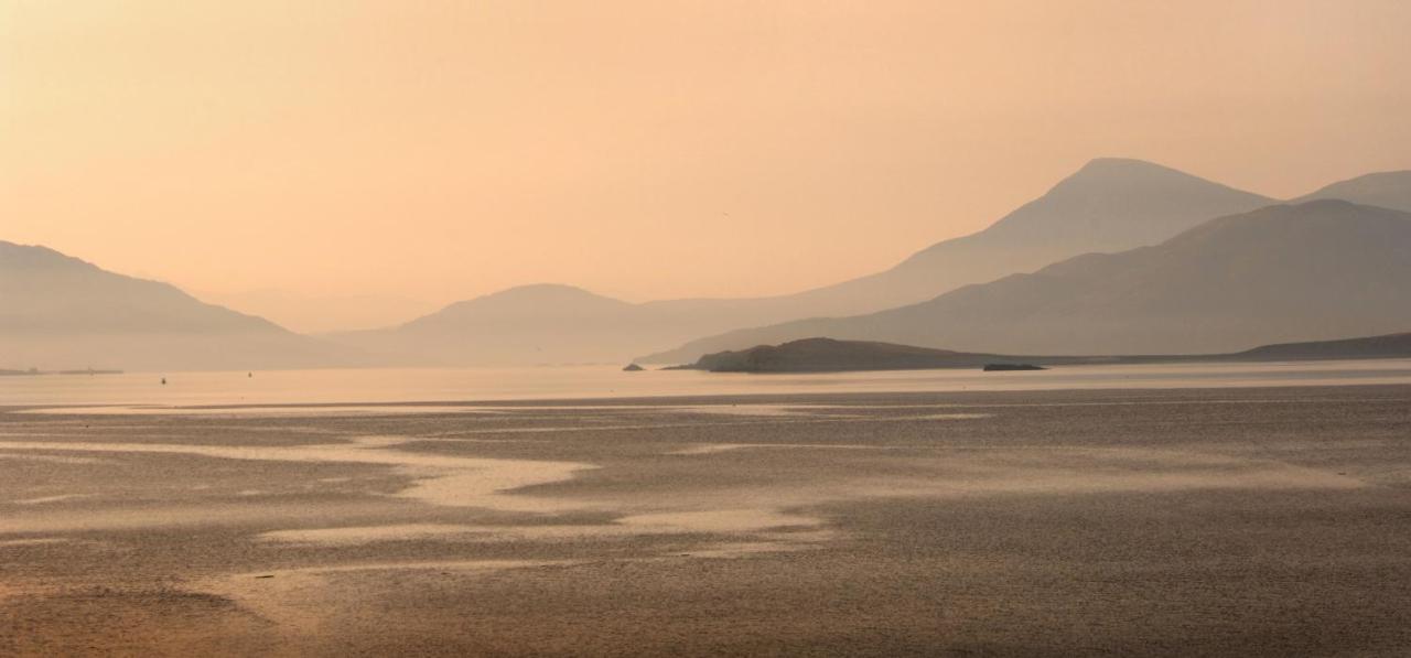 Skye Photo Centre Bed and Breakfast Camastianavaig Buitenkant foto