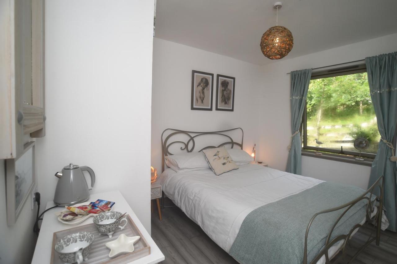 Skye Photo Centre Bed and Breakfast Camastianavaig Buitenkant foto